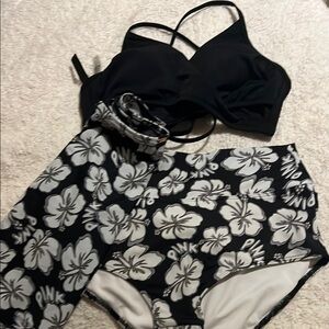 PINK Victoria's Secret Black and White Bikini Set 3 pieces